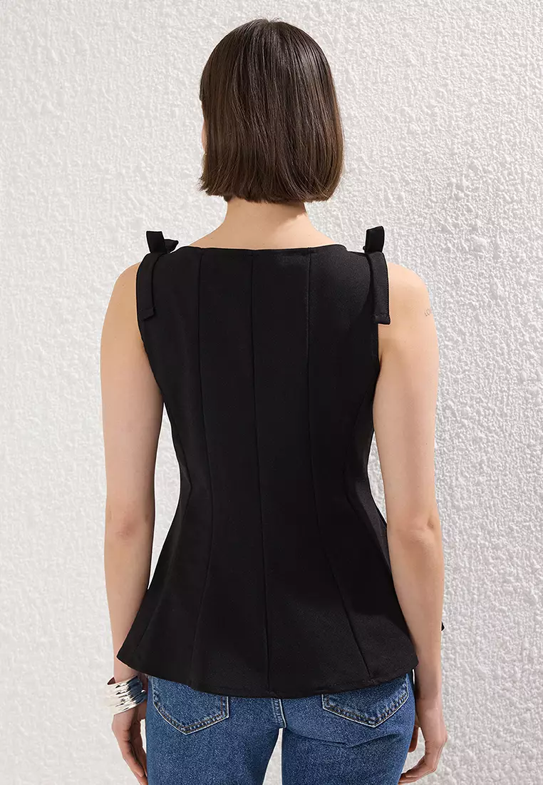 Black Zero Sleeve Peplum Waist-Sit Shoulder Bow Detail Knitted Blouse TWOSS25BZ00482