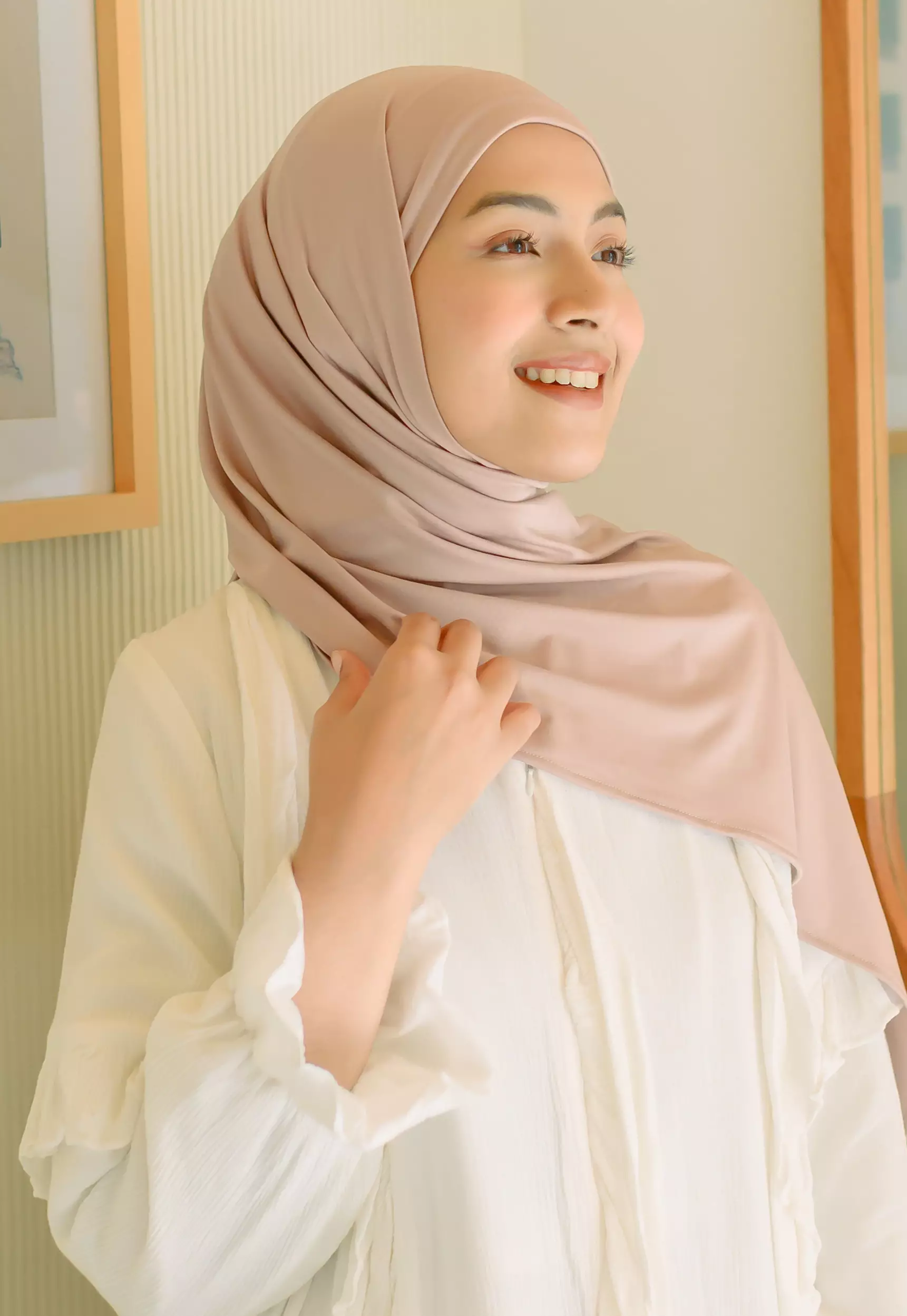 Yara Shawl Peanut