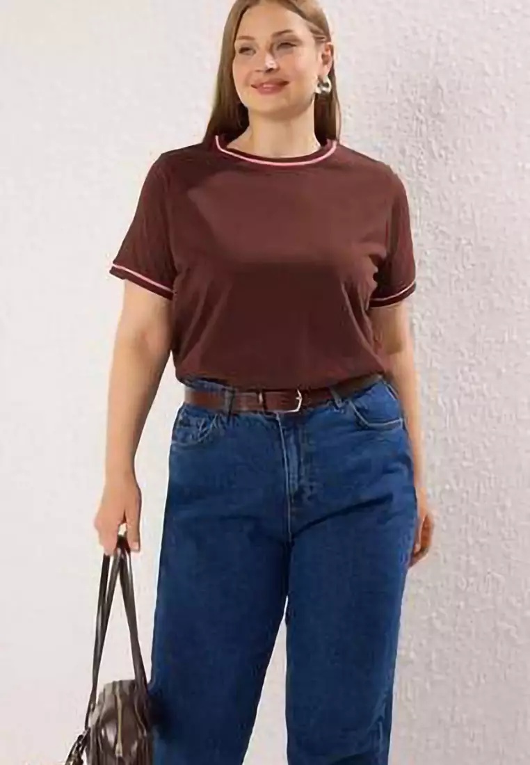 Brown Crew Neck Piping Detailed Basic Plus Size T-shirt TBBSS25BF00050