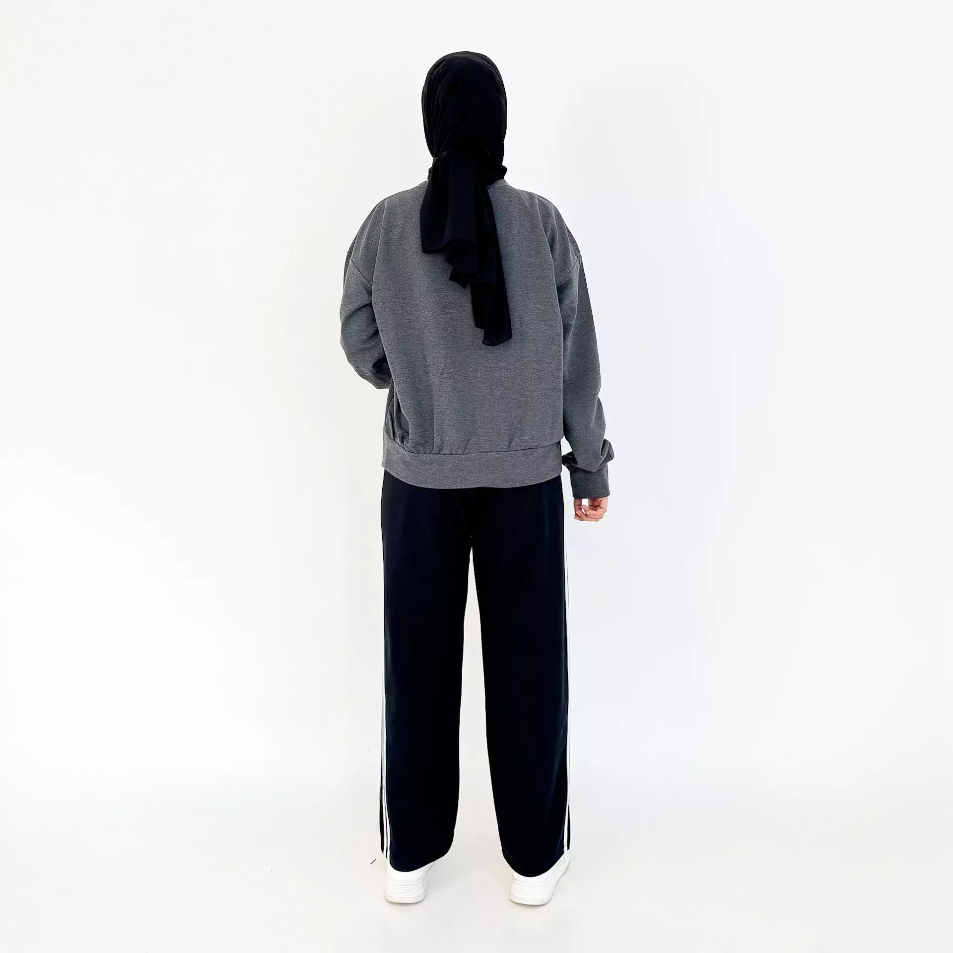 Set Sporty Daily (Setelan Training Sweatpants) ABUTUA - HITAM