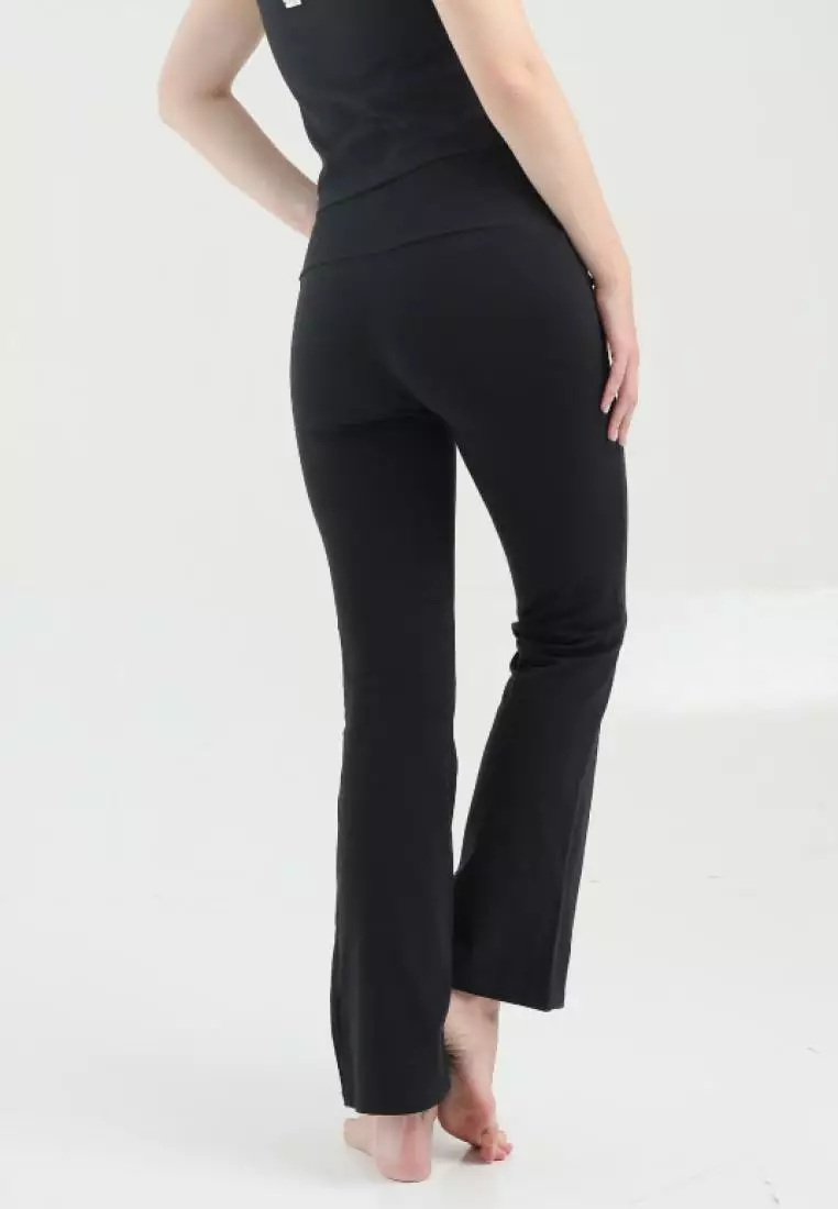 Voya Flare Pants, Celana Olahraga Wanita - Onyx