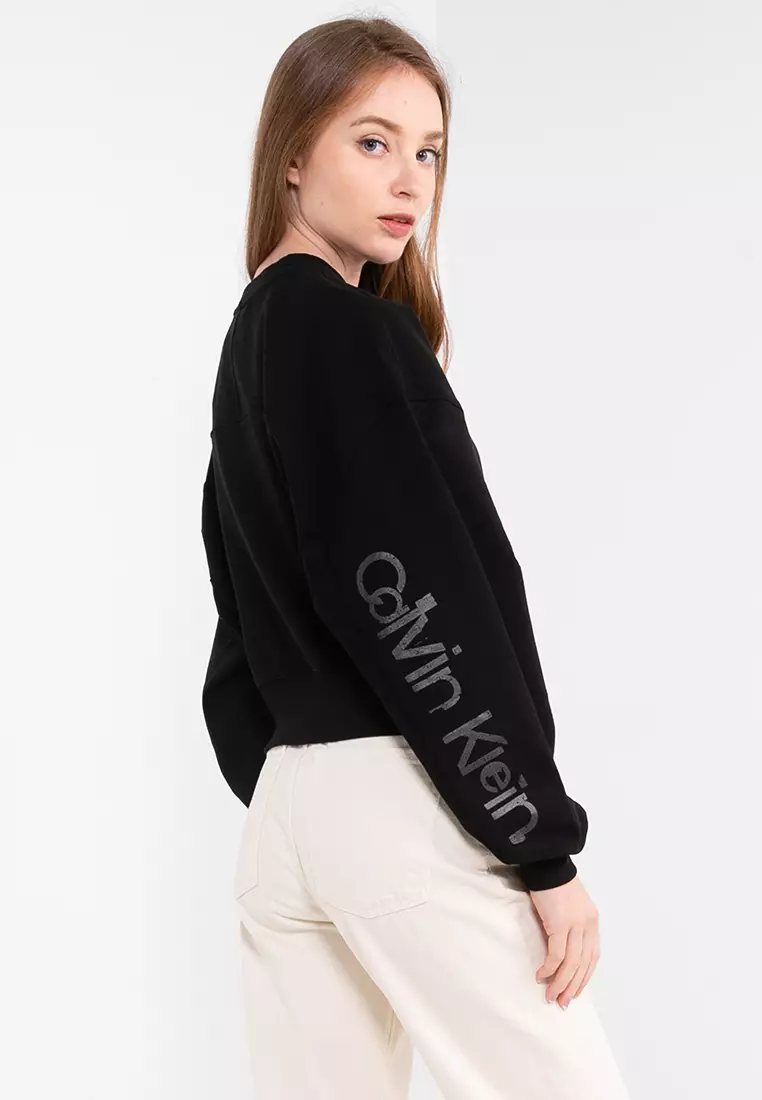 White calvin hot sale klein sweatshirt