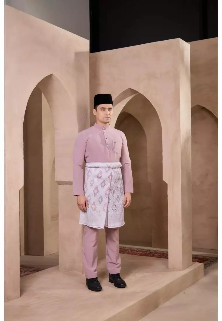 Baju Melayu Mahkota