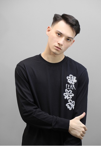 F.E.A.R black FEAR WHAT GOES AROUND COMES AROUND GRAPHIC LONG SLEEVE (BLACK) C1F16AAE01A92EGS_1