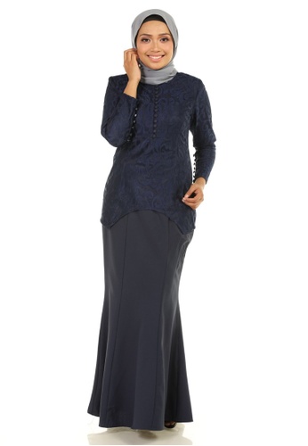 Melur Kurung With Curved Shape Hem from Ashura in Blue and Navy