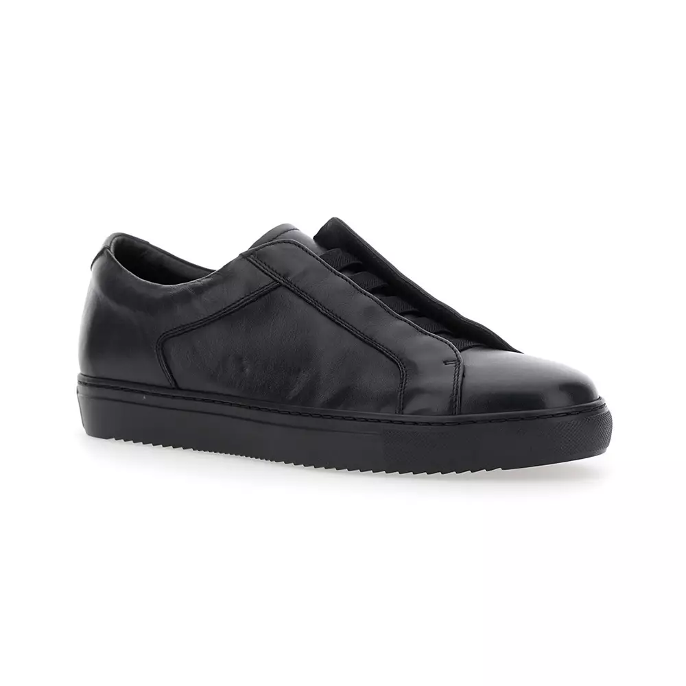 [4.4PRIL KEJUTAN HARGA] Roger Leather Slip On Sneakers All Black