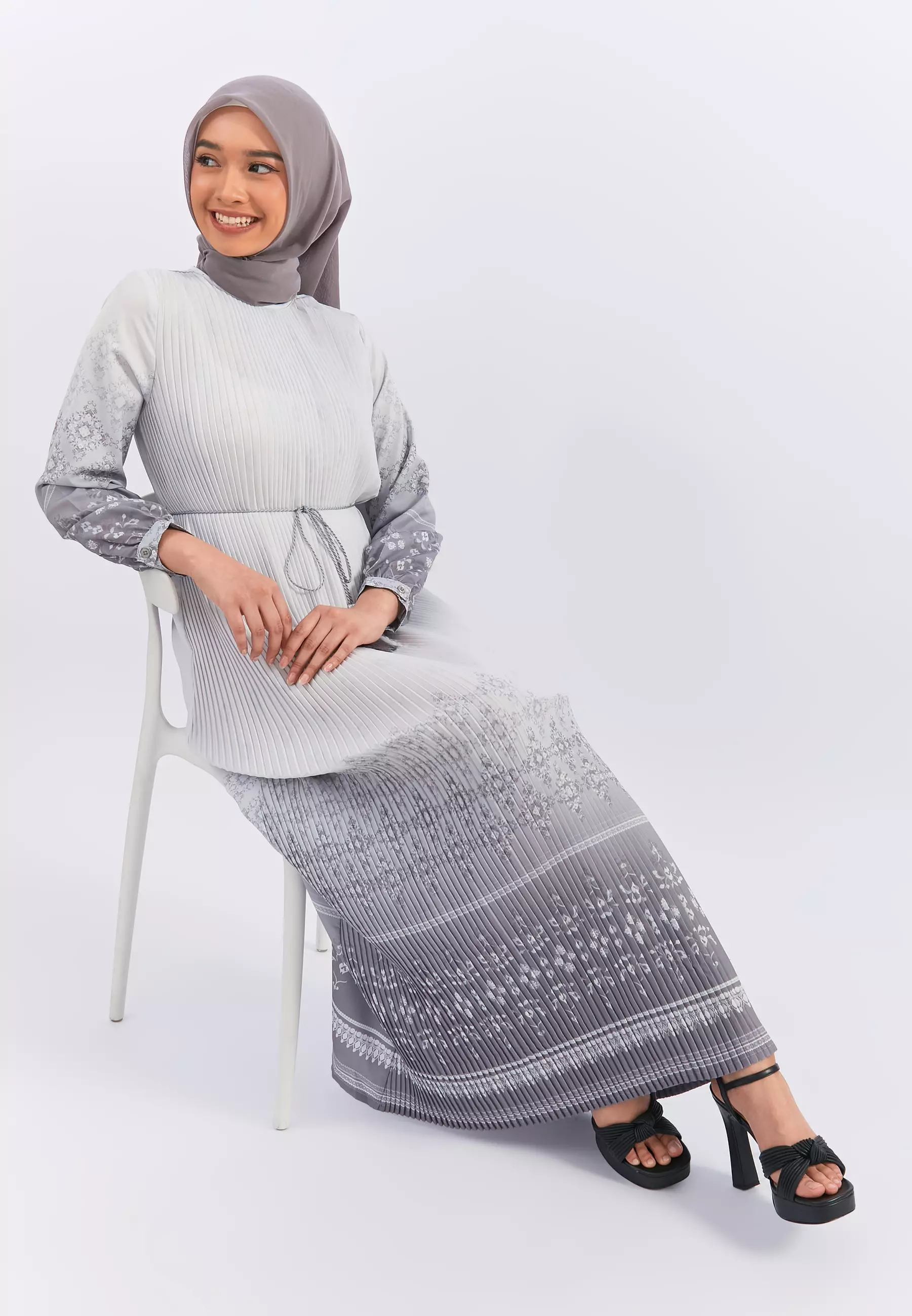 Geela X Aurelie Hermansyah - Hafsah Grey Dress (G.42123)