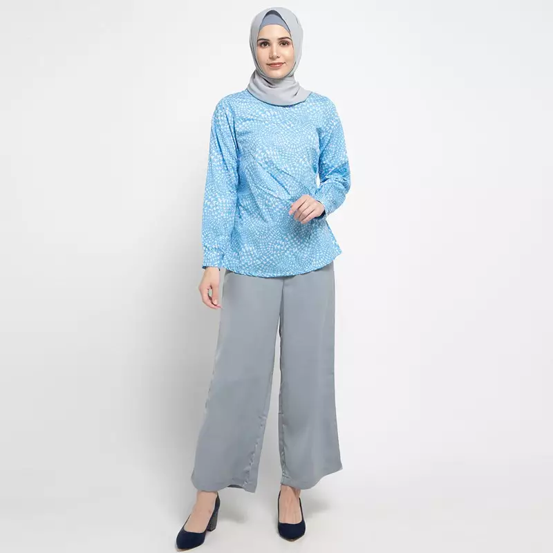 Kira Blouse In Blue Print
