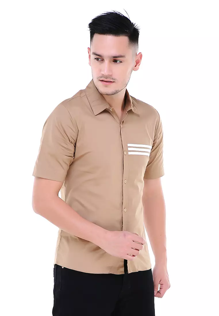 Dwan Atasan Kemeja Pria Three Lines Slim Fit Casual Shortsleeve Shirt Material Cotton ORIGINAL - Khaki