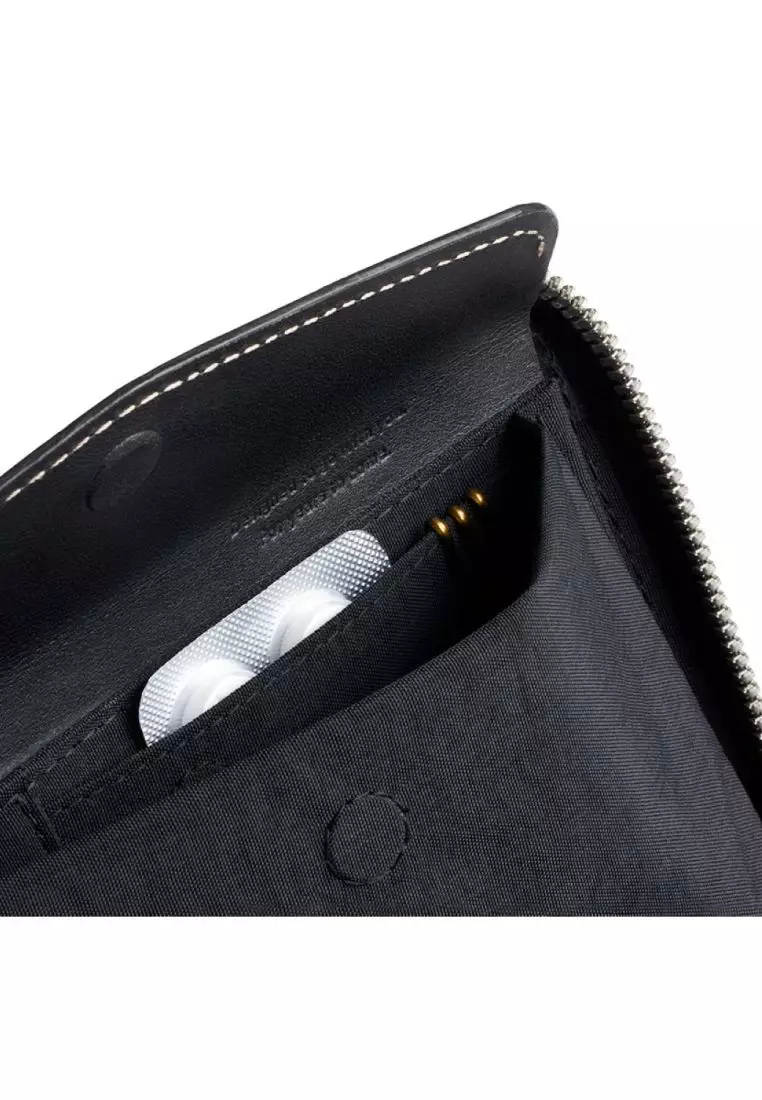 herschel men's chapter travel kit bag black Supply Co. Unisex Brown Slate/Delicioso One Size Model:BM1388 Ghost Minnow Shore Combo 5gr cc turnlock Very Pretty Bella Russo and a width of