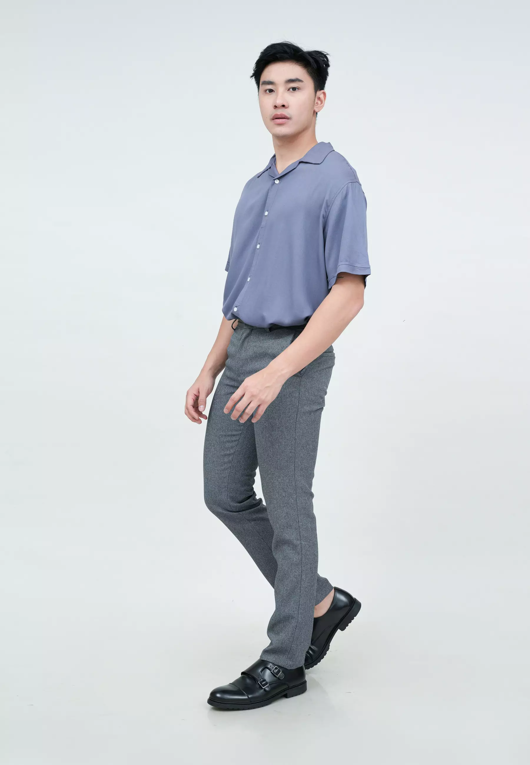 Houseofcuff Kemeja Bowling Lengan Pendek Rayon Shirt Biru