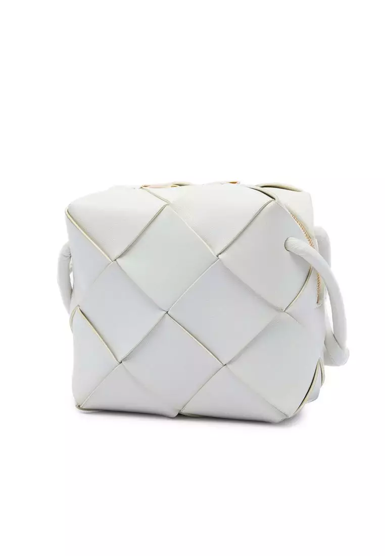 Pre-Loved Bottega Veneta Mini Lambskin Intrecciato Cassette Camera Bag