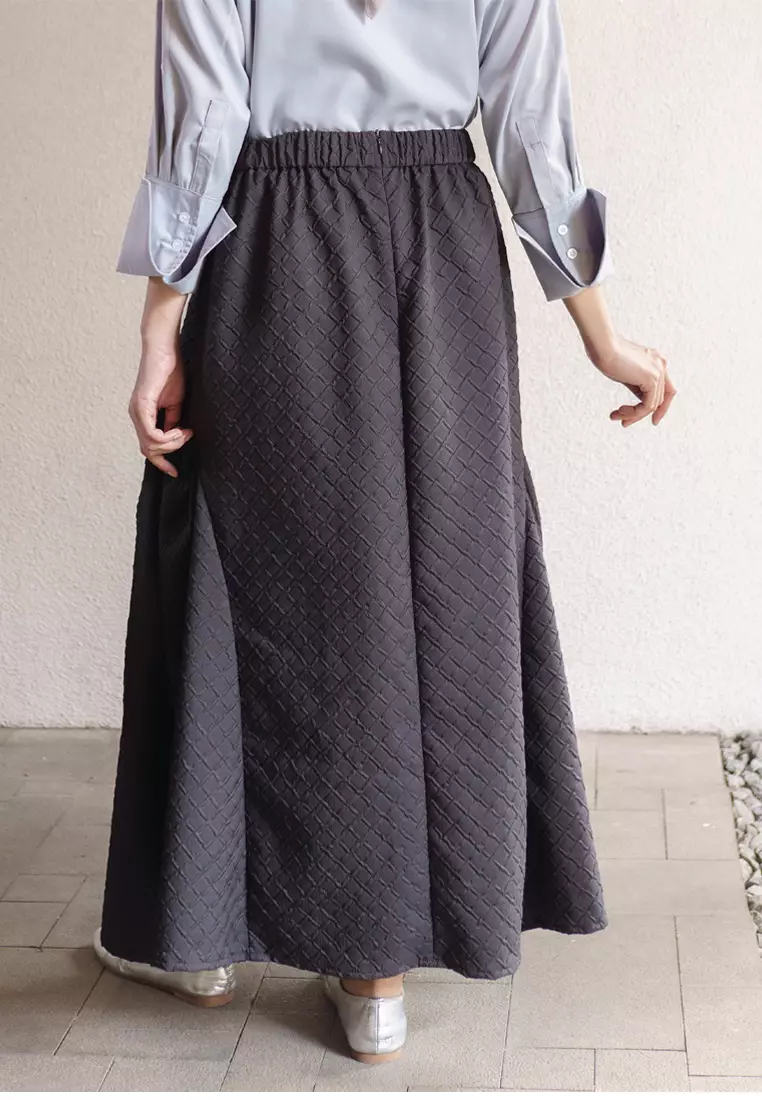 Jenna and Kaia - Myata Skirt Black - Skirt Wanita