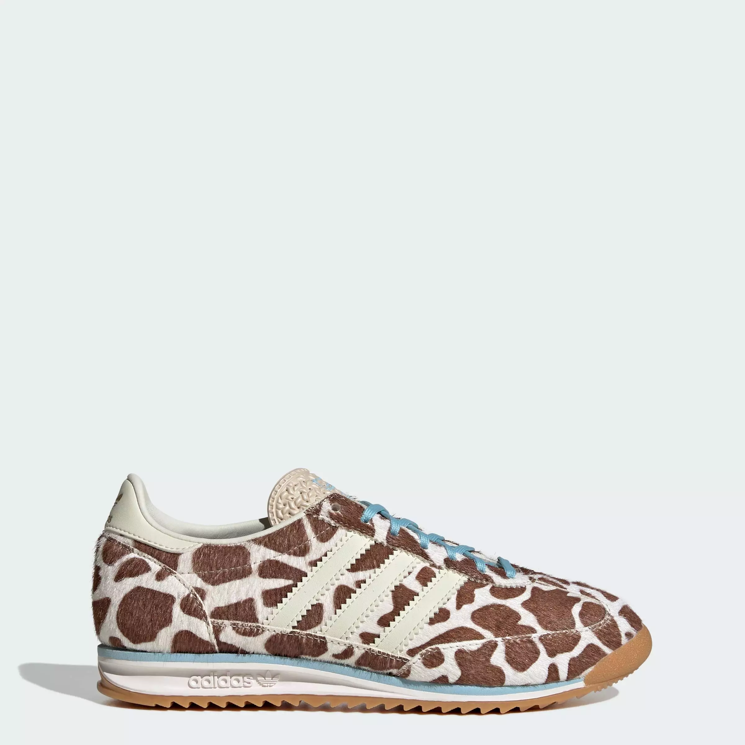 adidas gazelle silver green womens adidas Women's Originals Gazelle Indoor Shoes, Magic Beige / Cloud White / Gum / 9.5