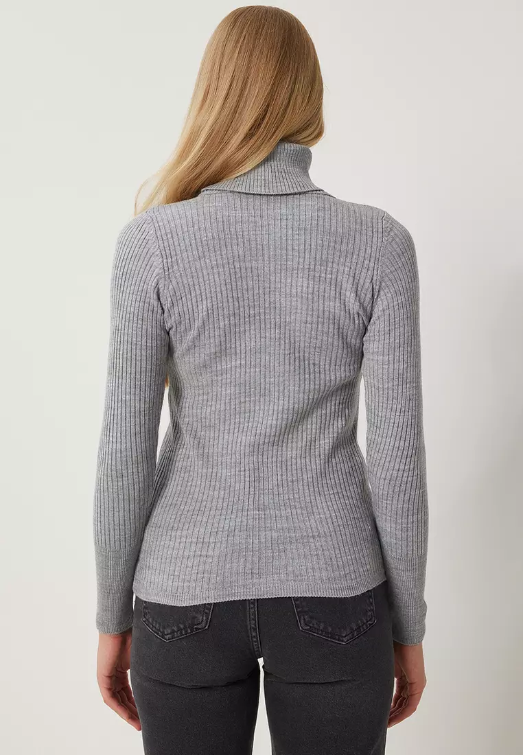 Turtleneck Ribbed Lycra Sweater