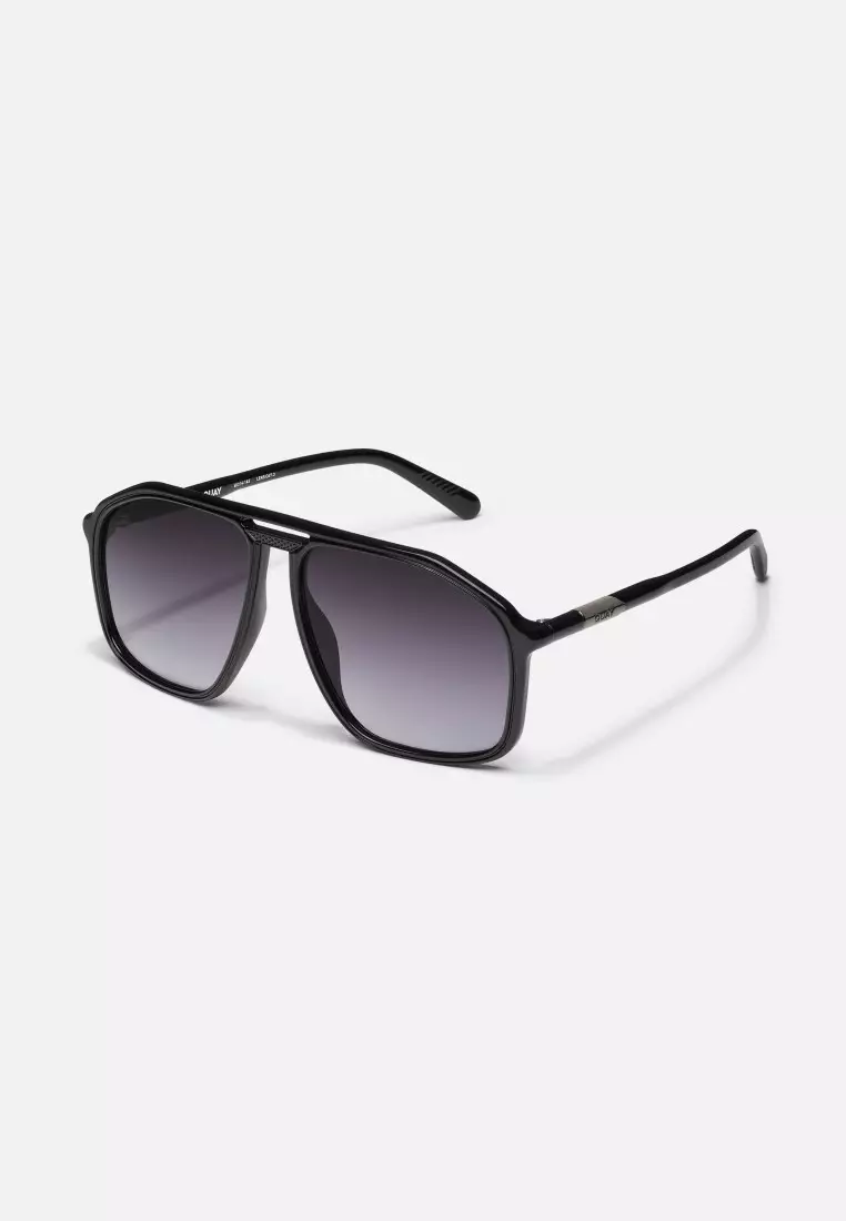 QUAY Studio Sesh Sunglasses - Black/Smoke