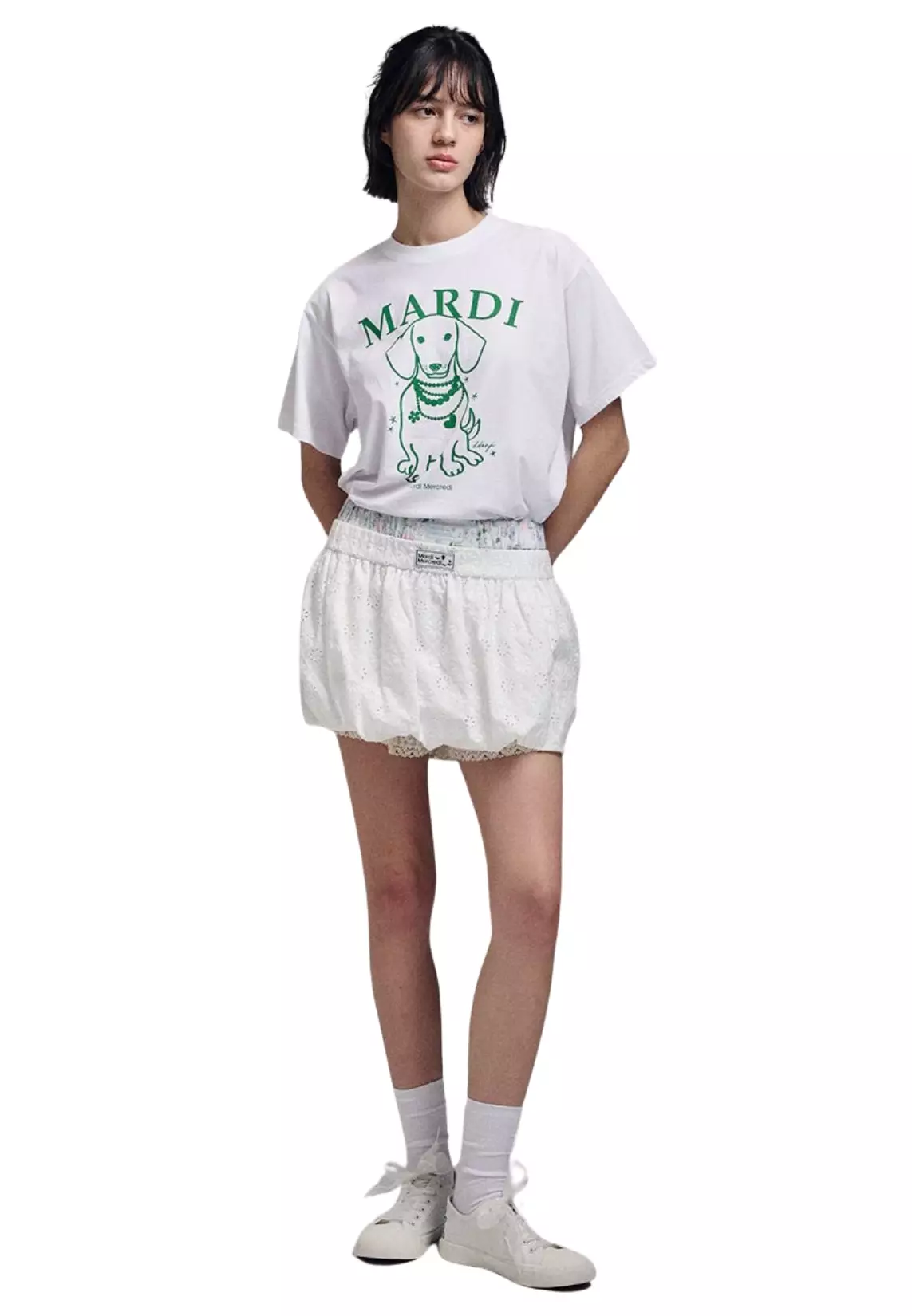 Tshirt Swing The Tail Ddanji Pearl Necklace - White Green