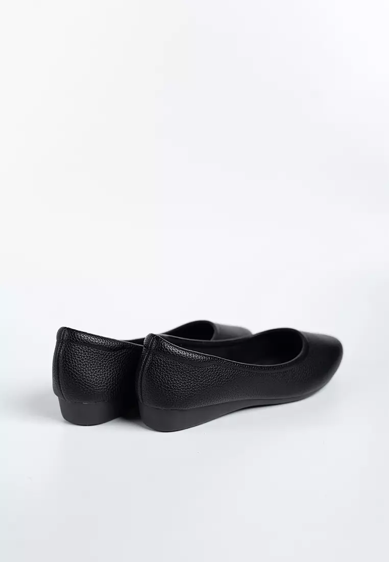 Benny Action Leather Flats