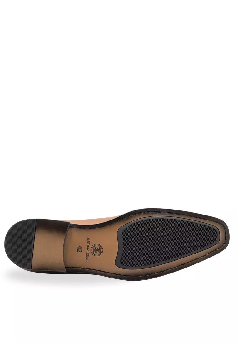 Tartagal Straight Cap Chestnut Oxford