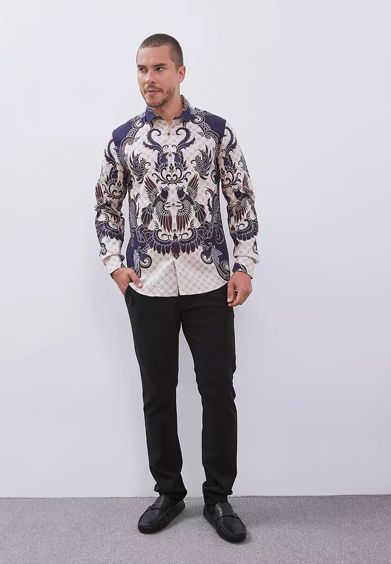 MANZONE - Kemeja Batik Lengan Panjang Pria Kalimasada Slim Fit - Brown Warna Brown