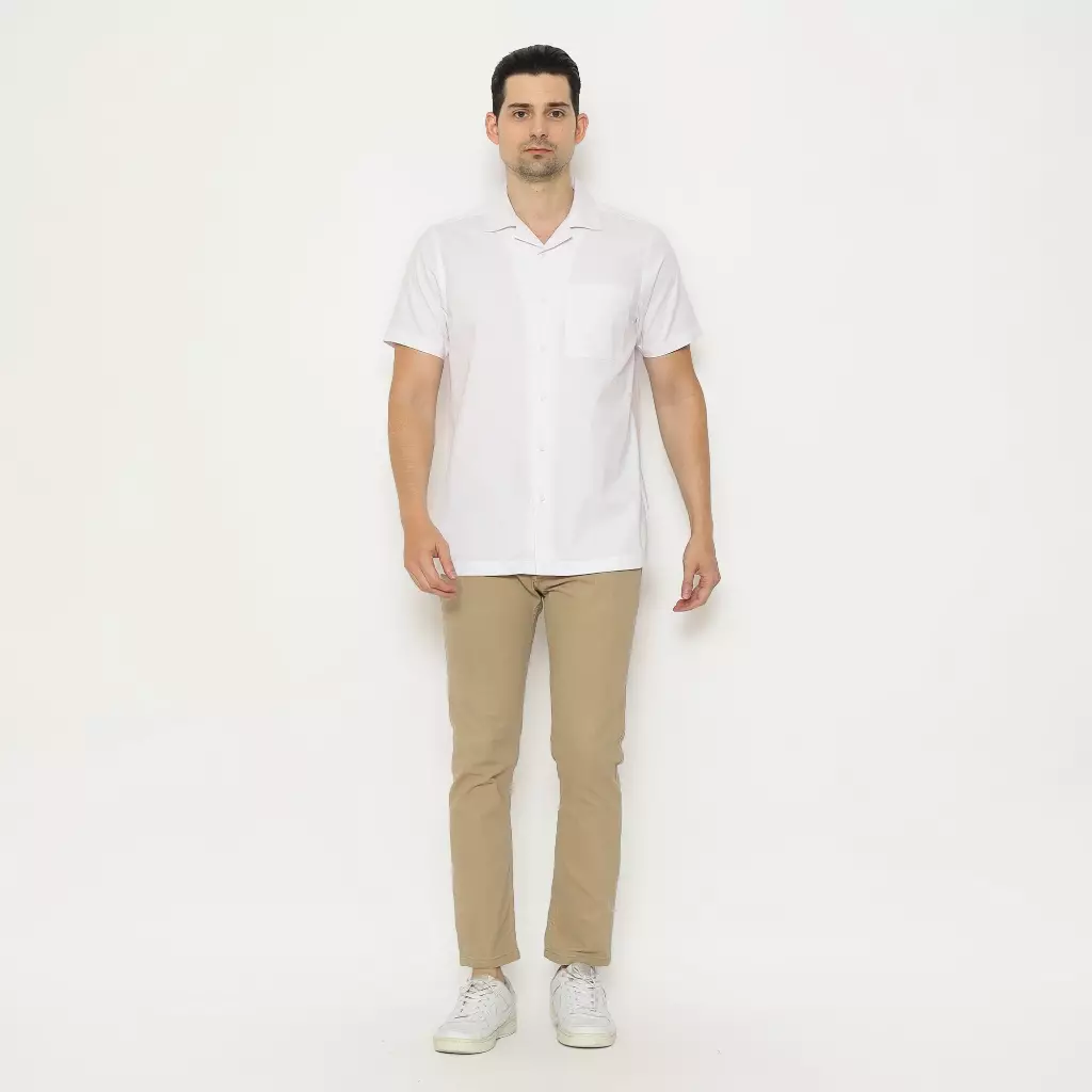 AMK Kemeja Pria Lengan Pendek SHS YUTAKA S/S White