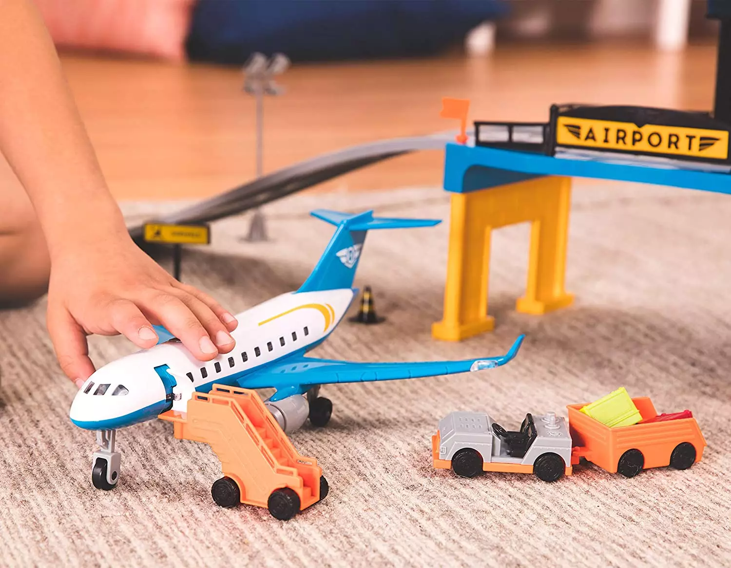 Buy Battat [Driven by Battat] Airport Playset Airport Toy 32Pcs