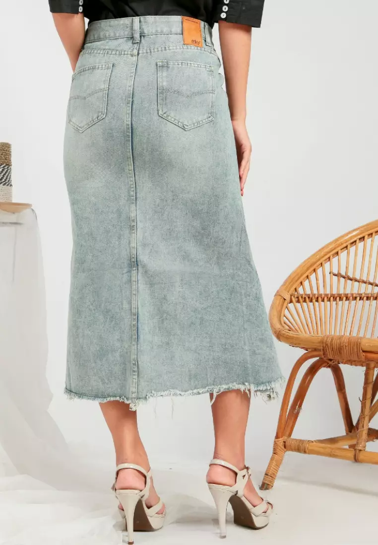 Jillie Unfinished Midi Skirt in Light Blue