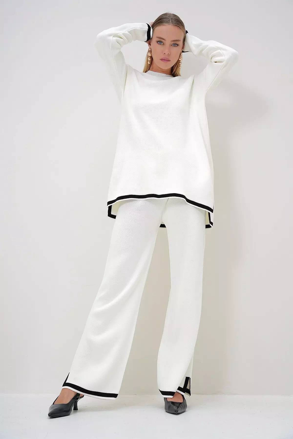Women's Beige Crew Neck Stripe Detailed Knitwear Tunic and Trouser Set