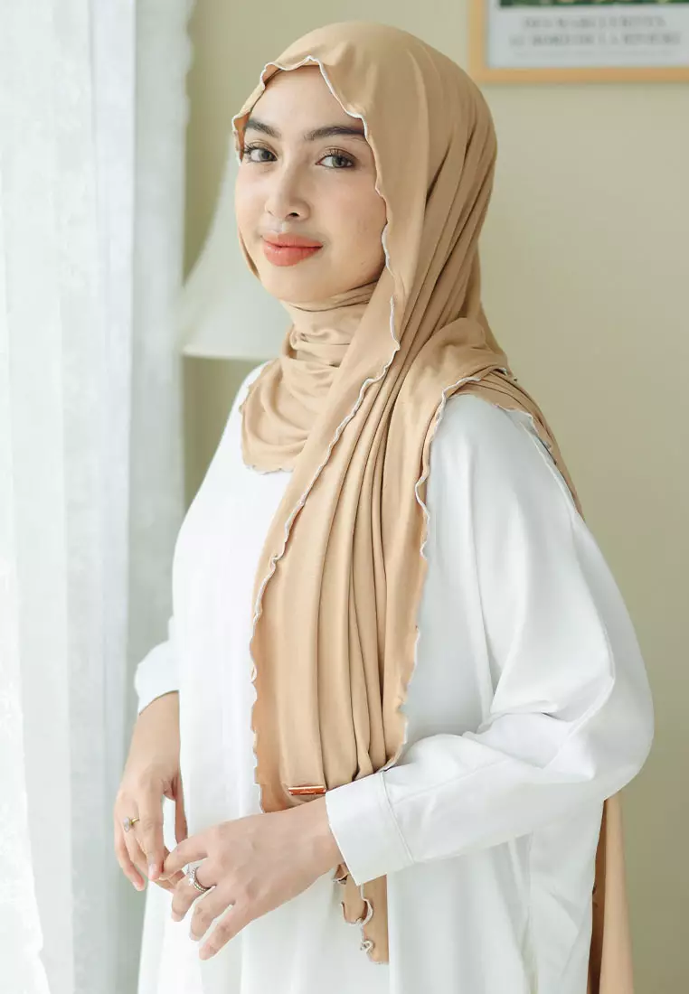 Jemma Shawl Beige