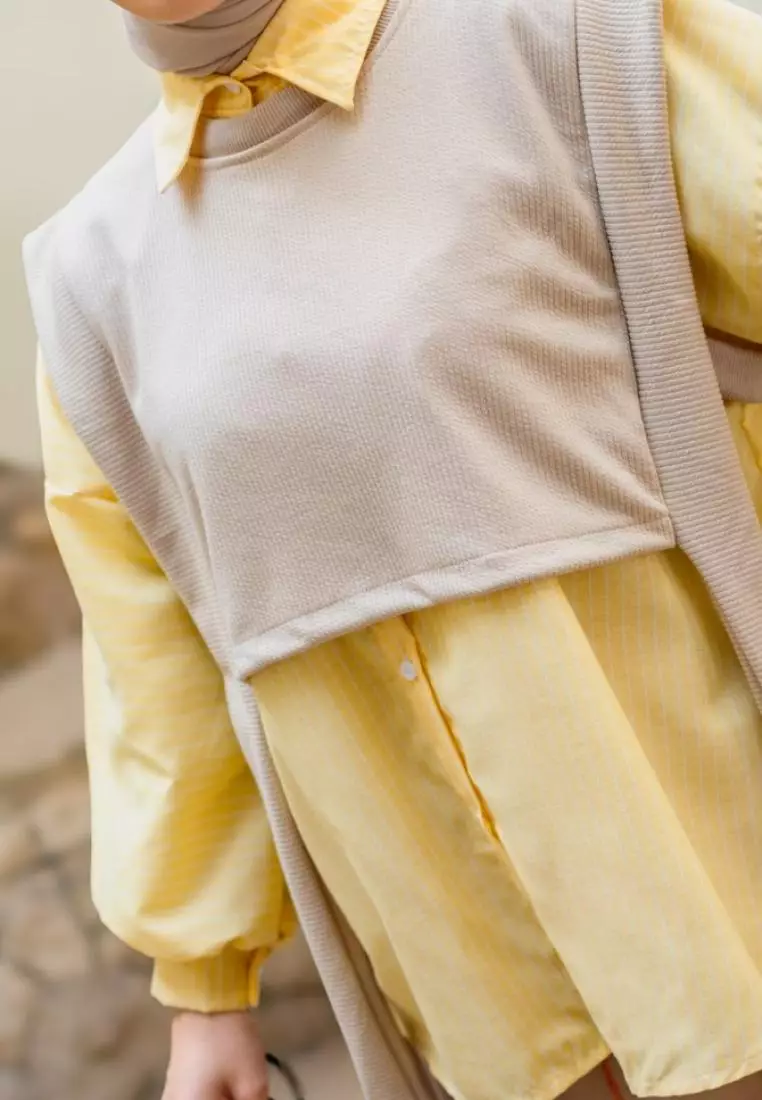 Zalya Cordu Knit Vest (Hanya Vest Saja) - Oat M18840 R97S4