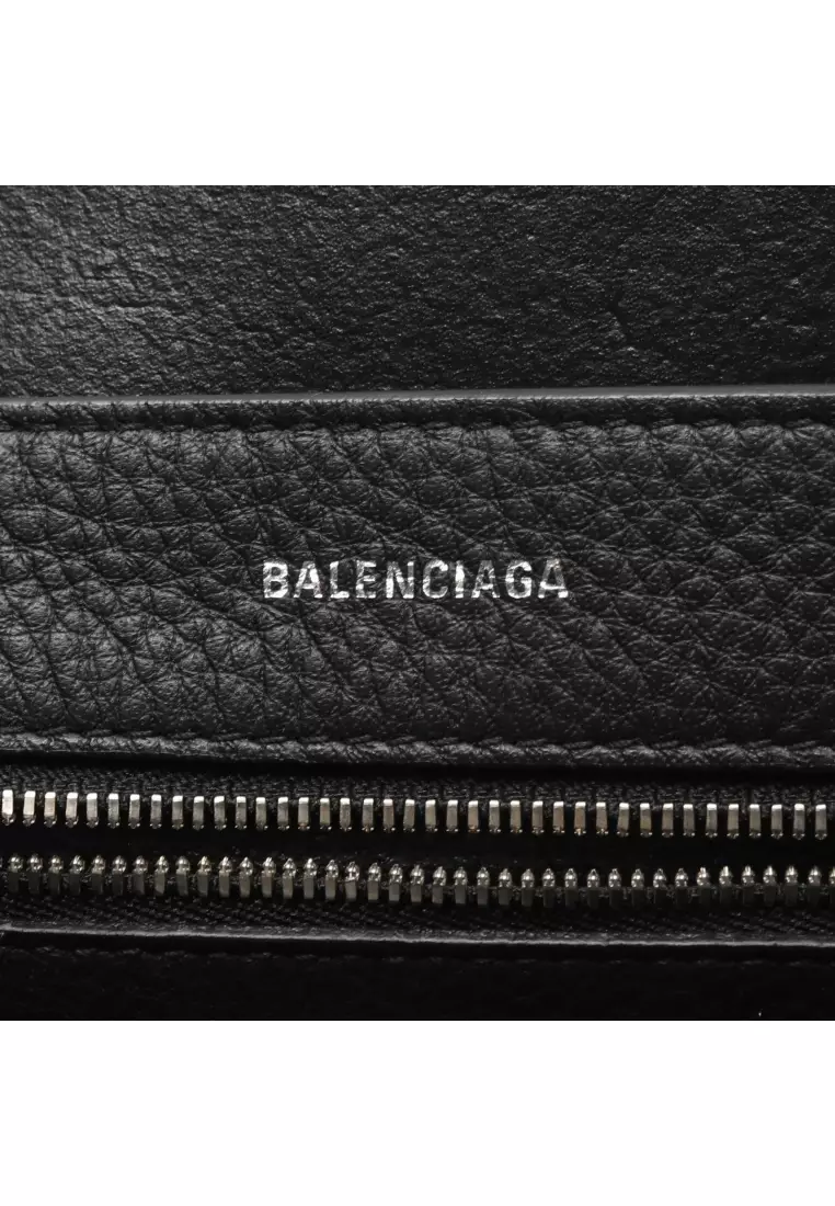 Pre-Loved BALENCIAGA EVERYDAY XXS Everyday Handbag tote bag leather white 2WAY