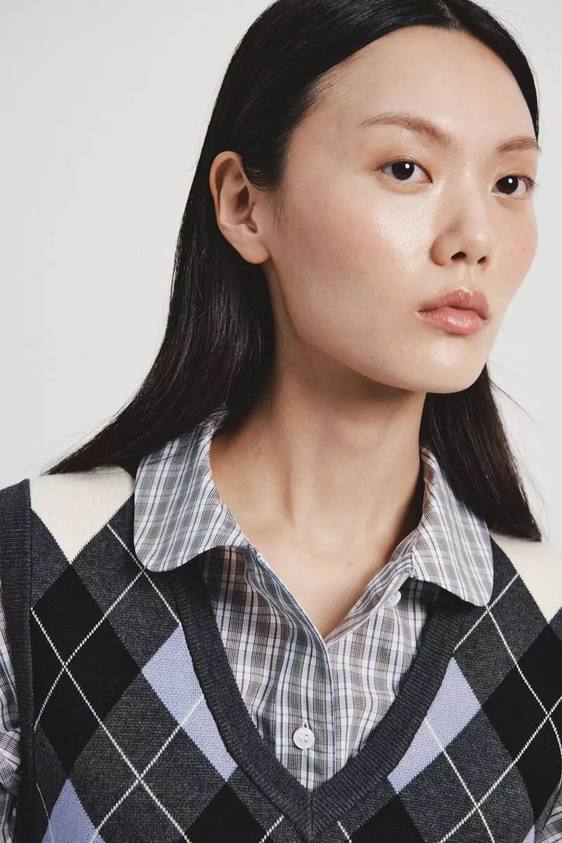 Jacquard-knit sweater vest