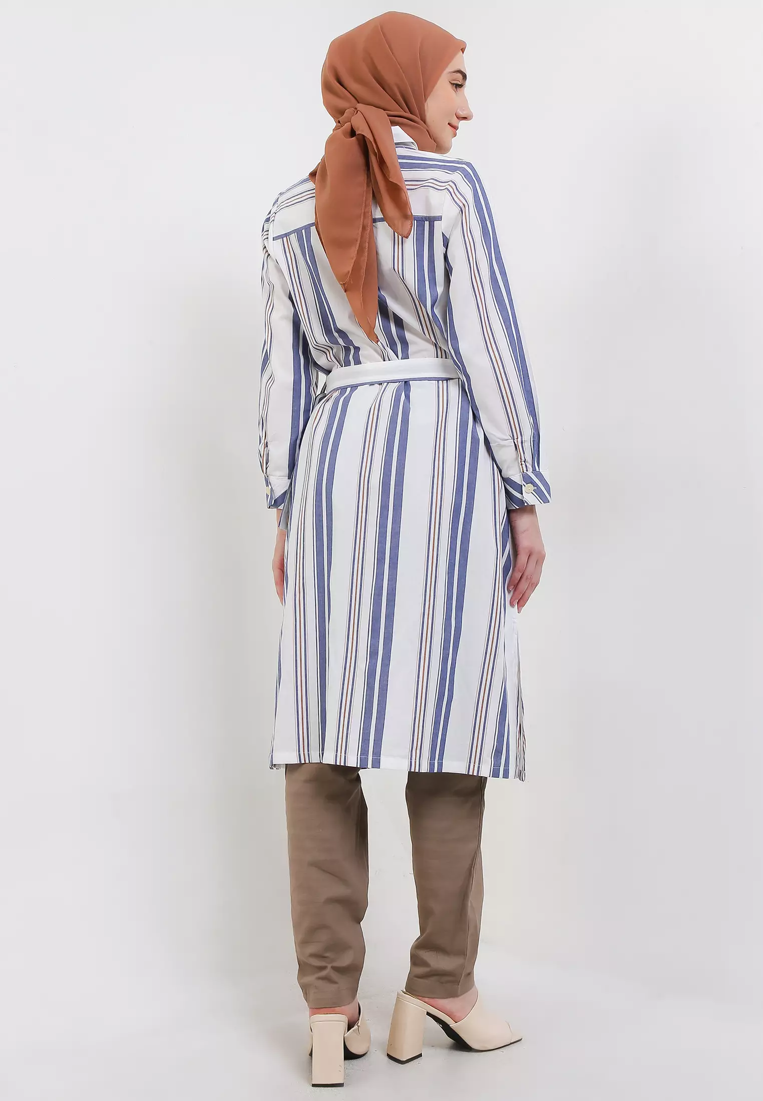 MFMW Sartika Midi Dress Gamis Broken White Motif Garis Navy