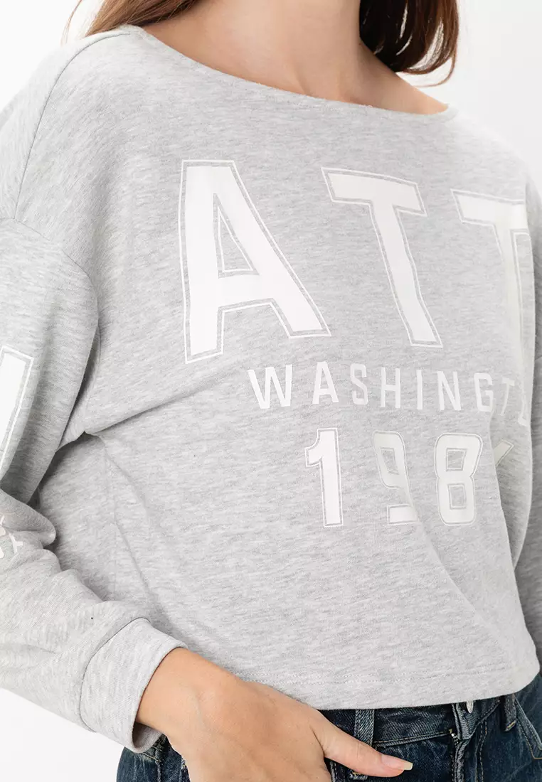 Leonora Long Sleeve City O-Neck Top