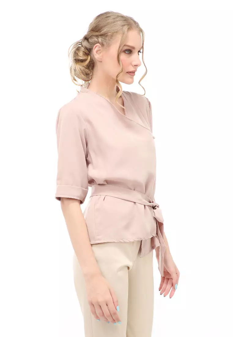 Cheva Blouse Atasan Wanita Kasual Model Tali Ikat Pinggang Material Wolfis ORIGINAL - Cream