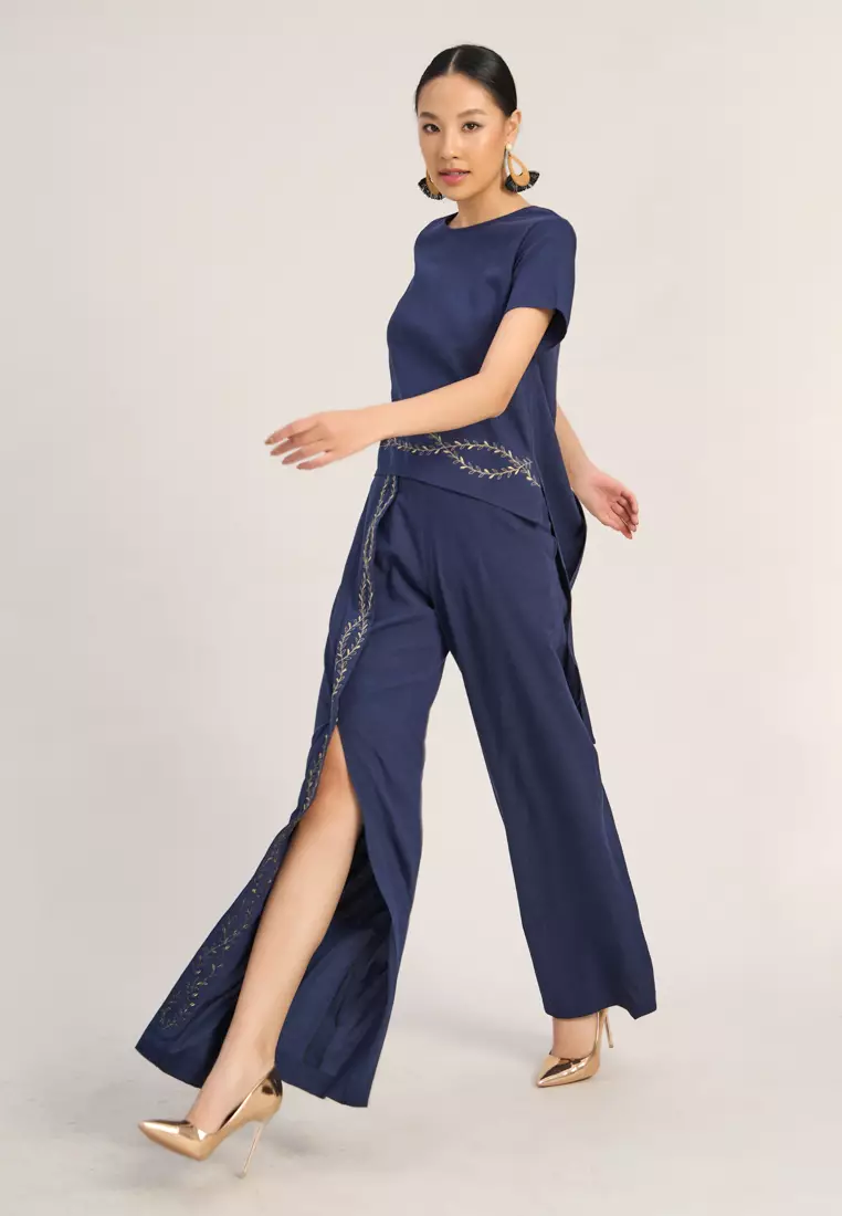 Navy Embroidery Linen Blouse