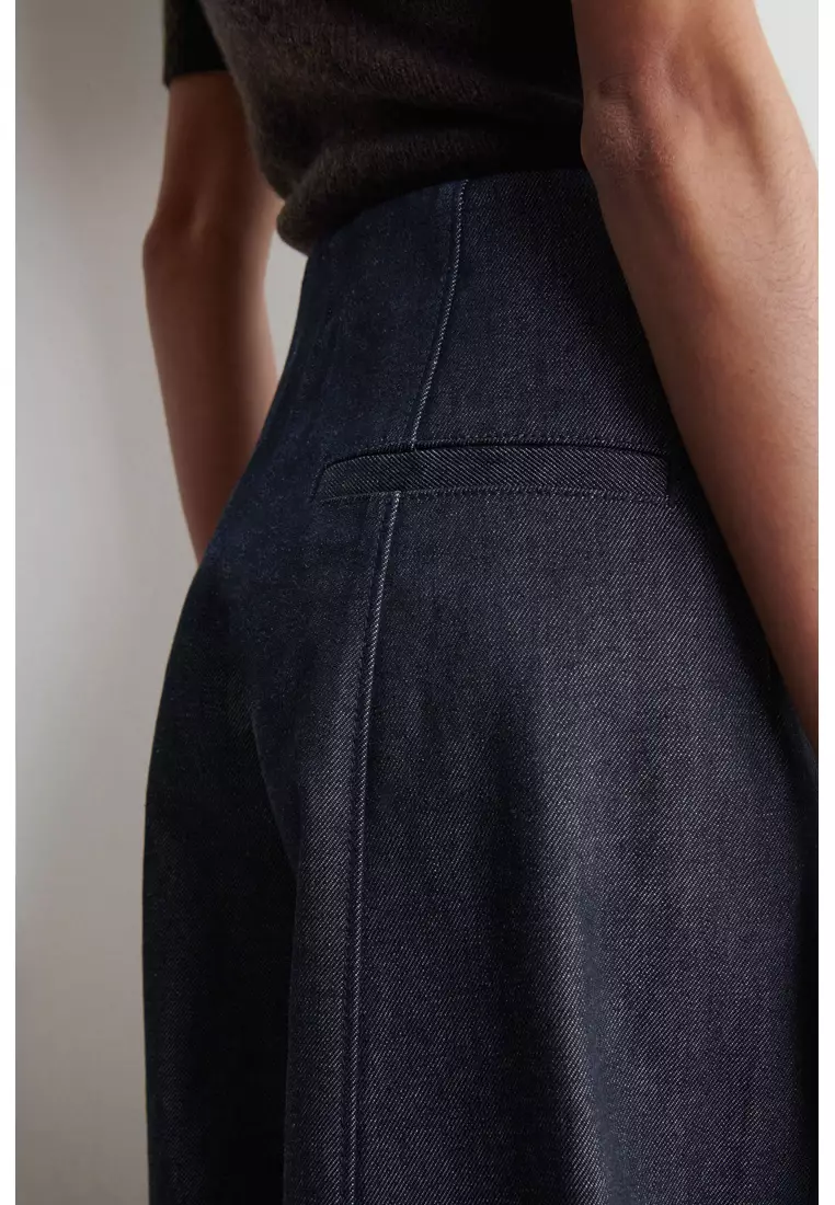 RAW DENIM CROPPED BARREL-LEG TROUSERS