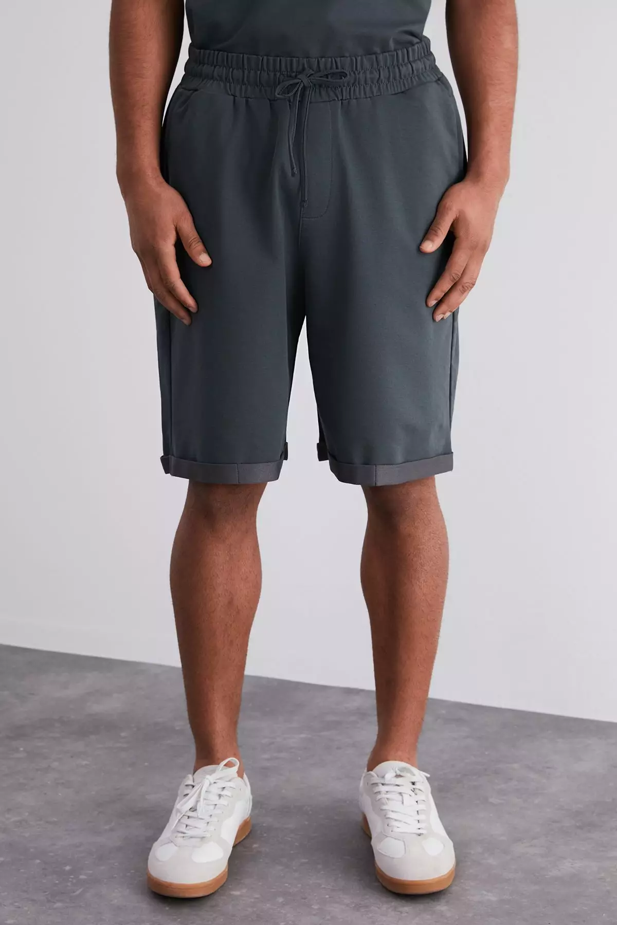 Oversize/Wide Cut City Embroidered Tracksuit Set