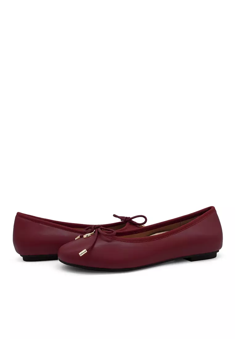 Azalea Faye Women's Flat Shoes