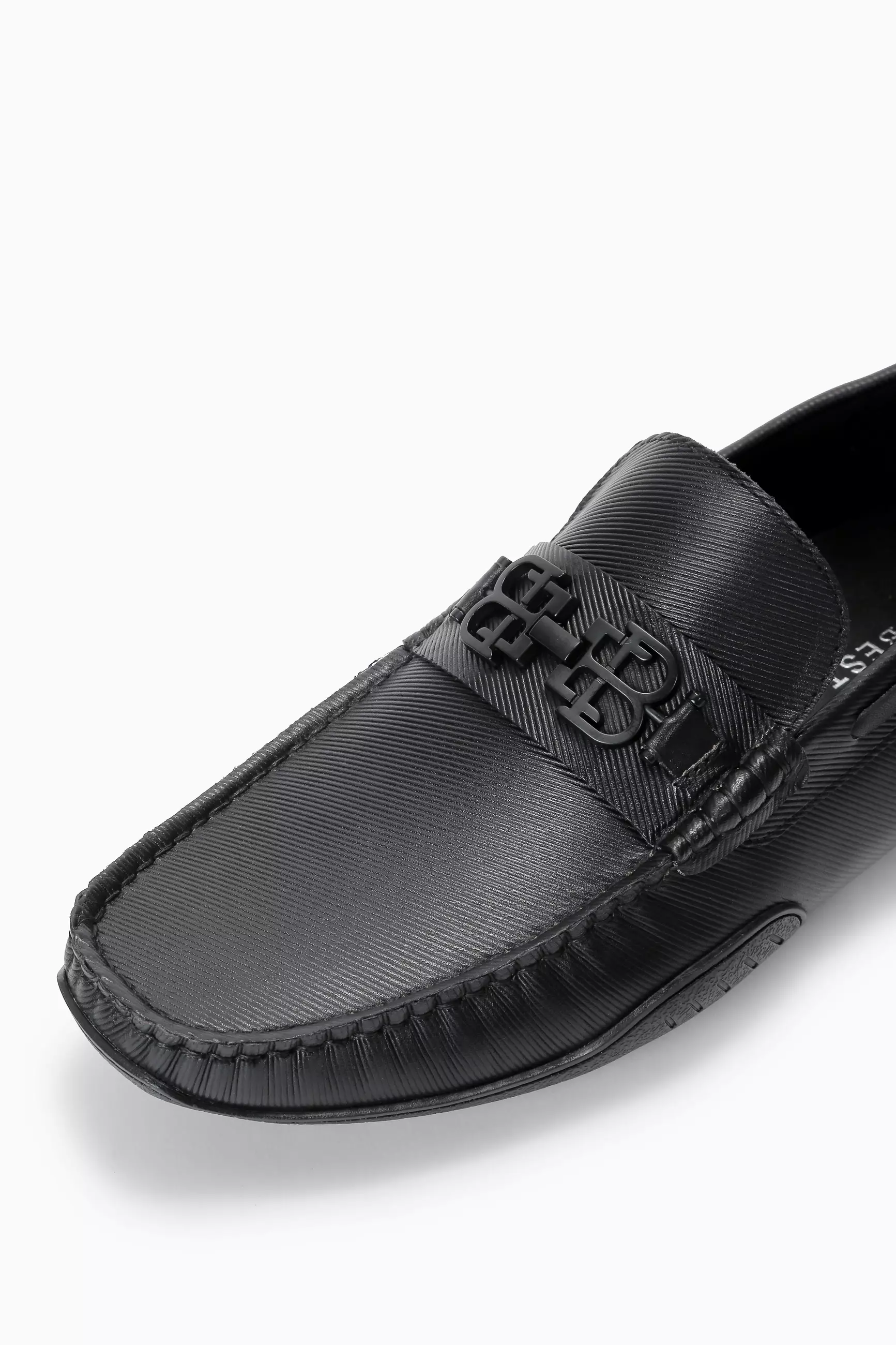 EVERBEST EBENEZER BLACK