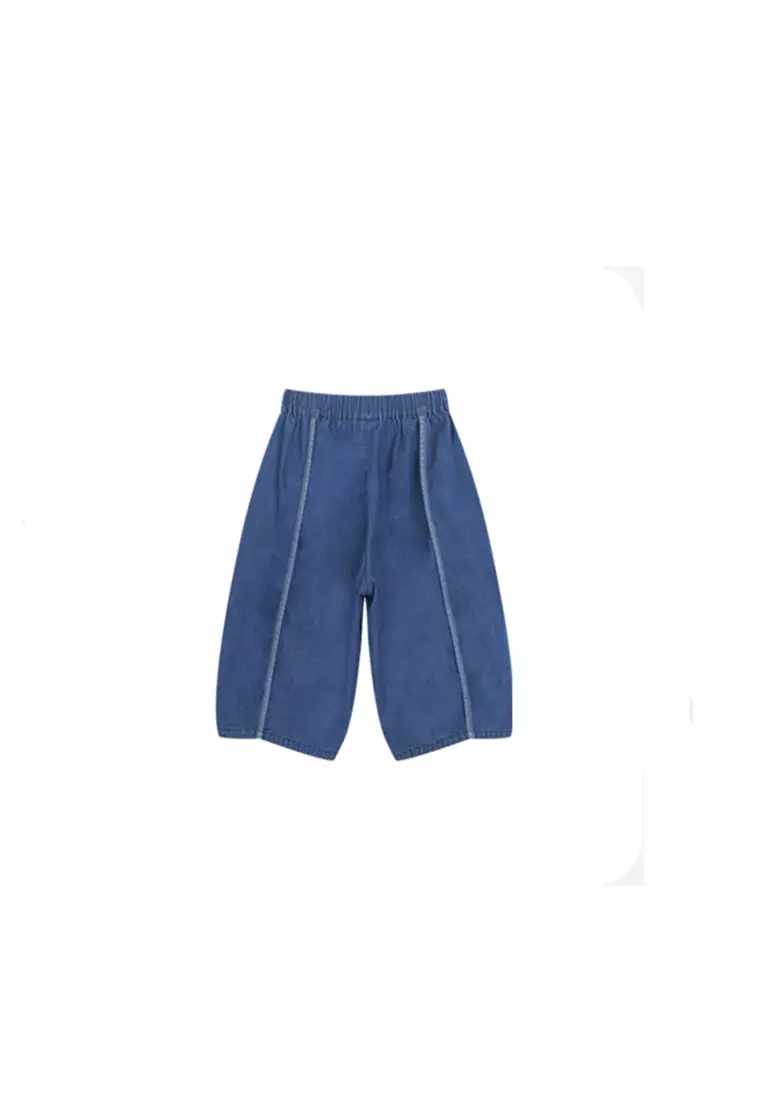 Mid Length Denim Shorts With Split Line Design