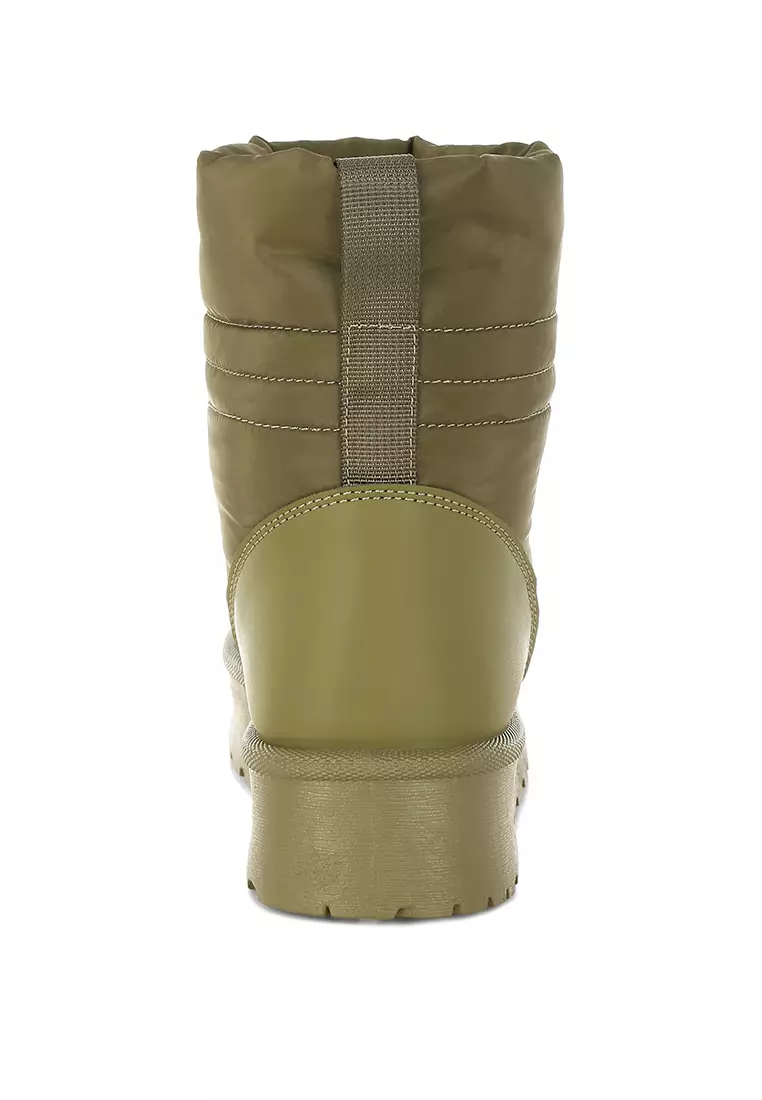 Sepatu bot salju tebal dengan pergelangan kaki tinggi berwarna hijau khaki