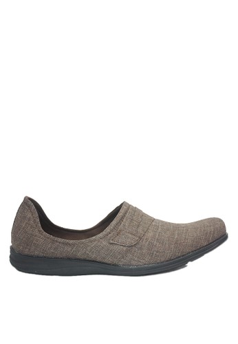 Jual Dr Kevin Dr Kevin Men Casual Shoes Slip On 13307 Brown Original Zalora Indonesia