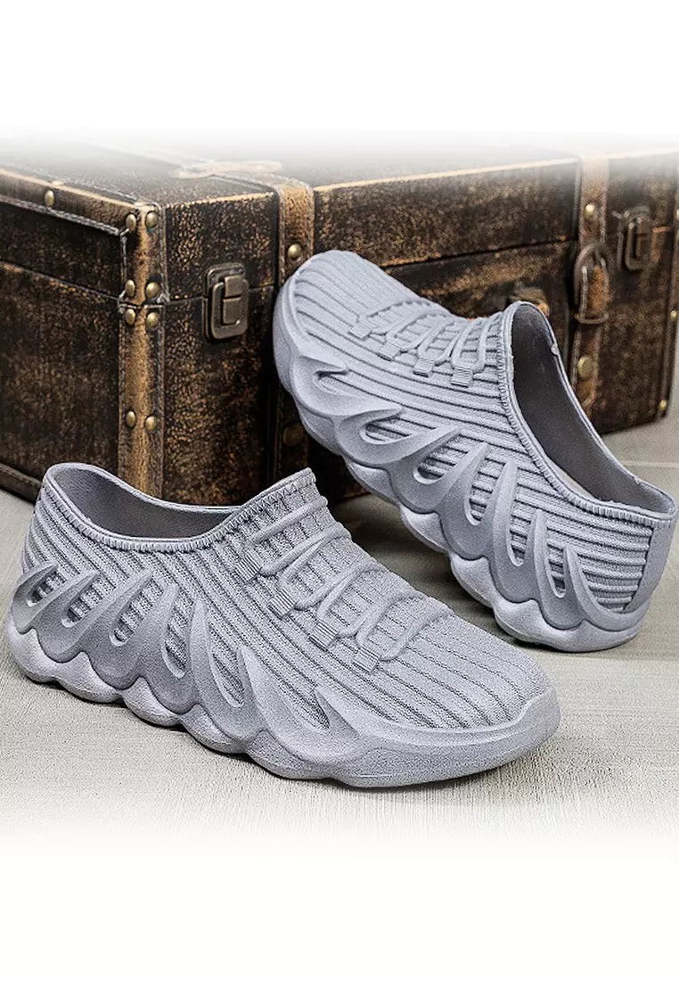 Rain slip on deals shoes
