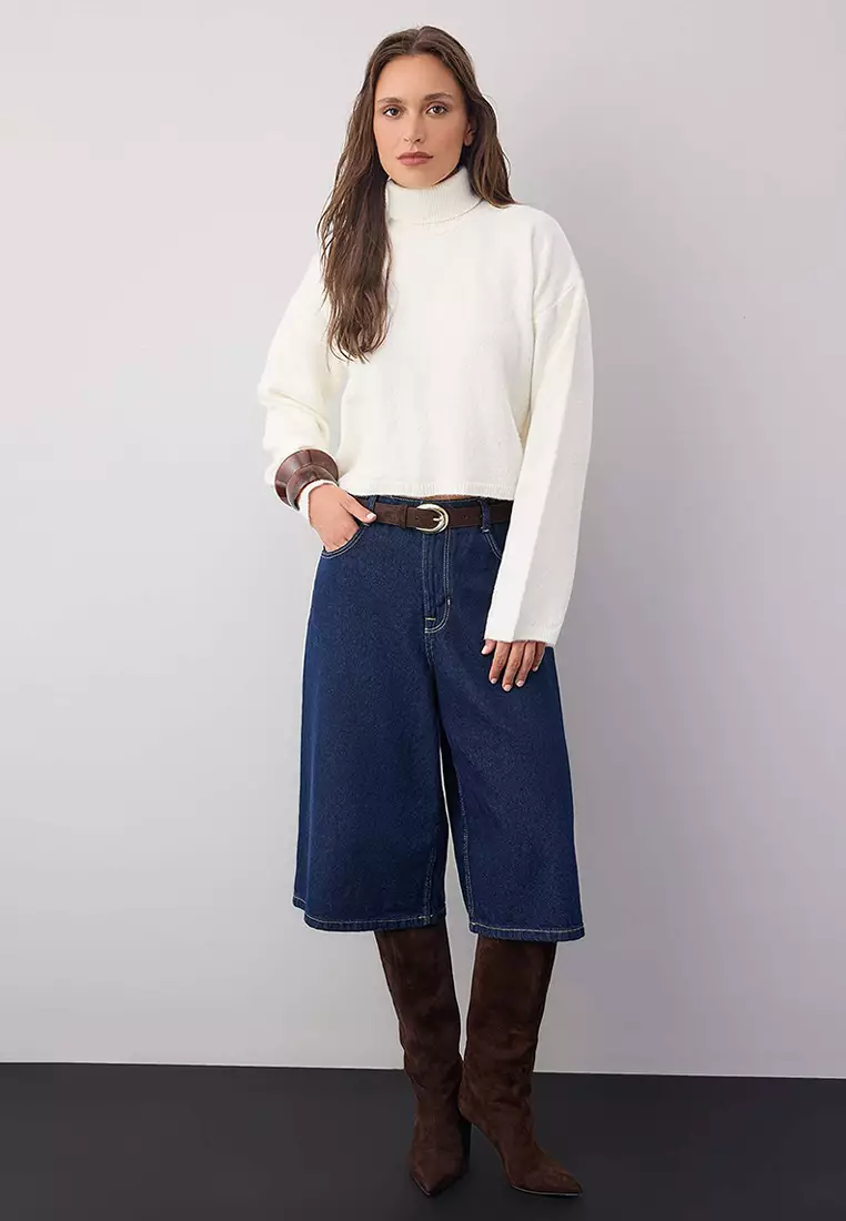 Wardrobe Essentials Ecru Wide Pattern Soft Texture Crop/Short Knit Sweater