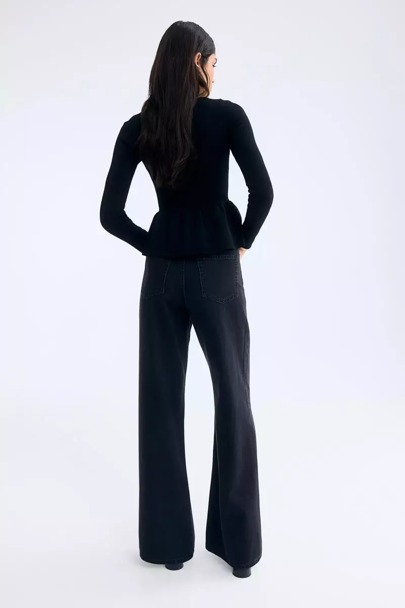 Wide Ultra High Jeans