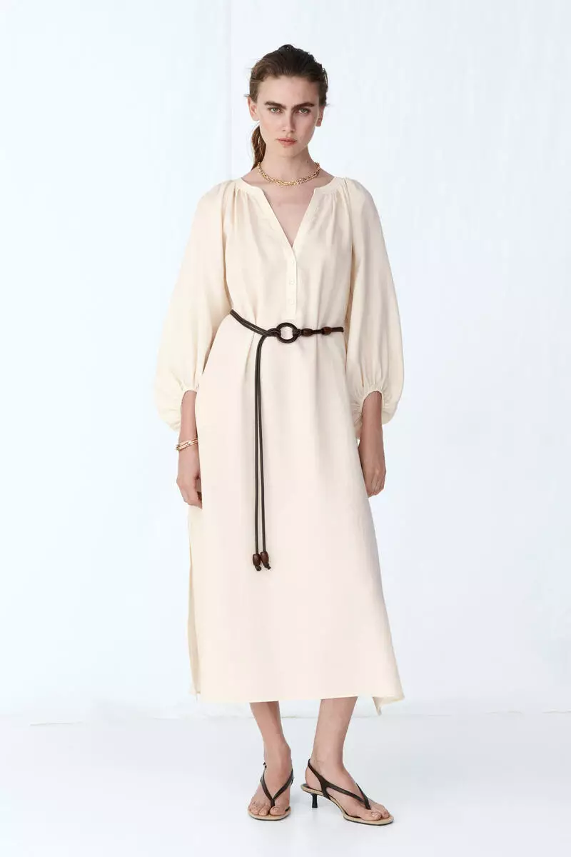 Oversized tie-belt dress