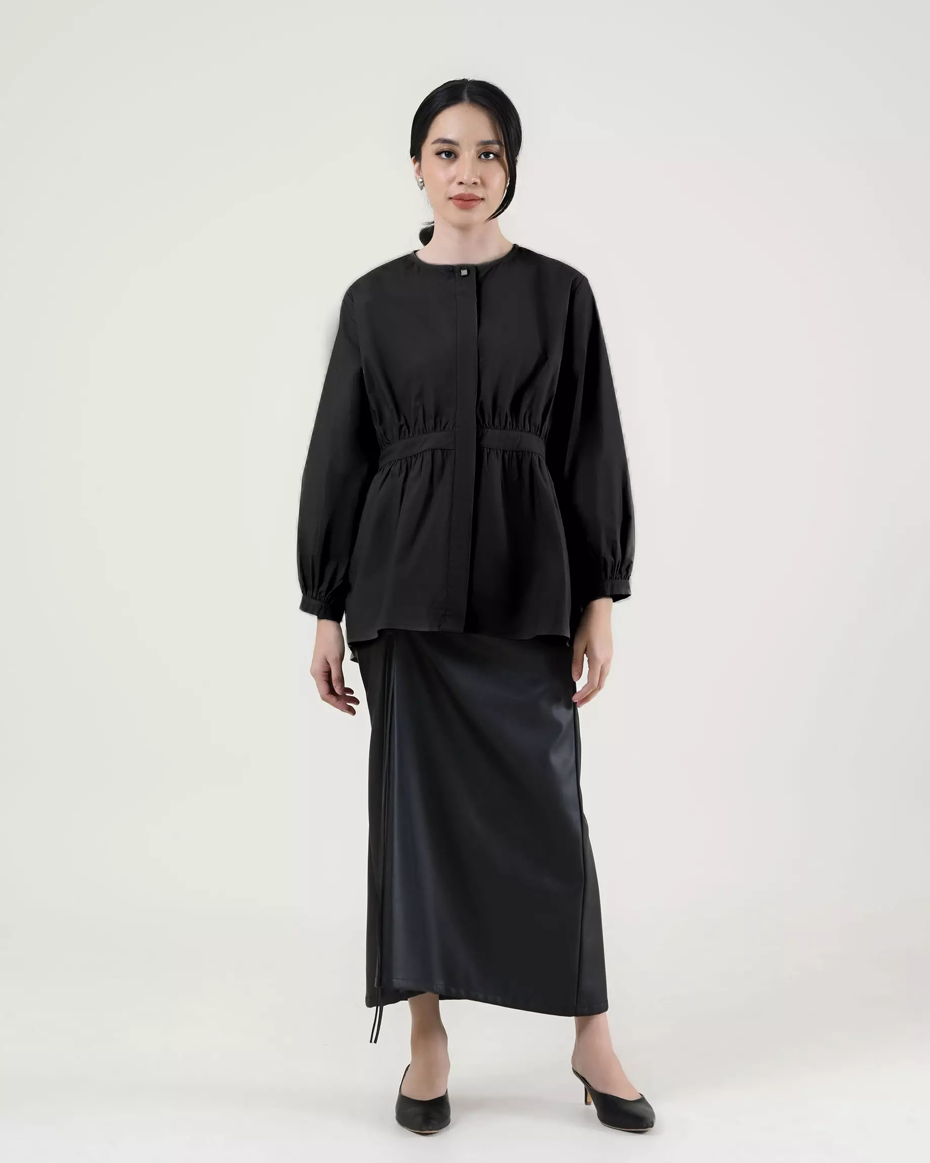 Geulis.id ROSALIA SHIRT - Black