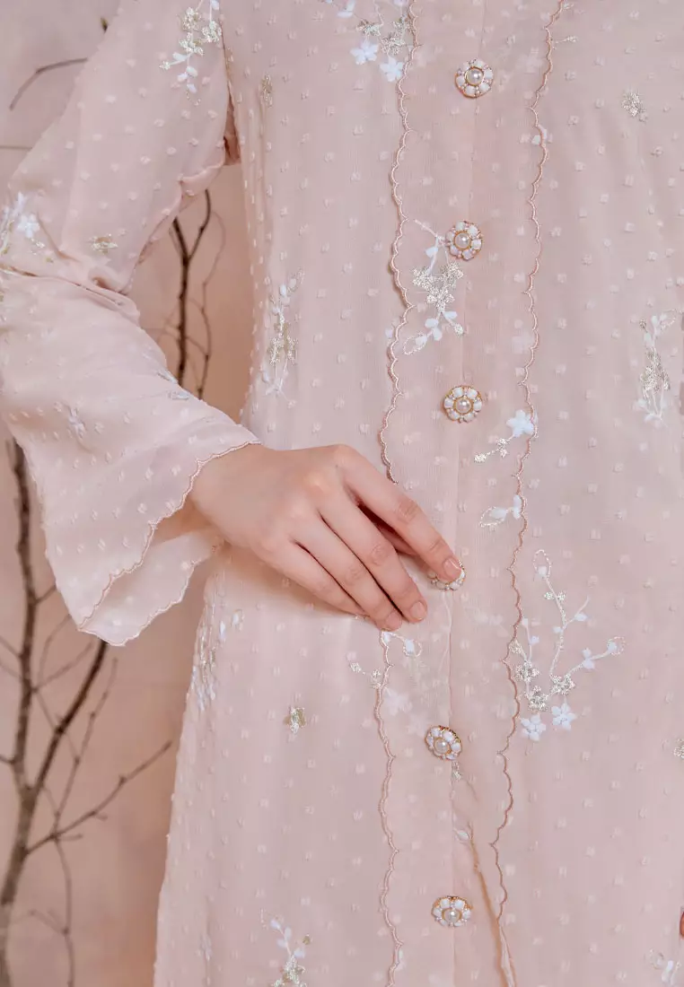 Mayang Chiffon Embroidered Kebarung Modern