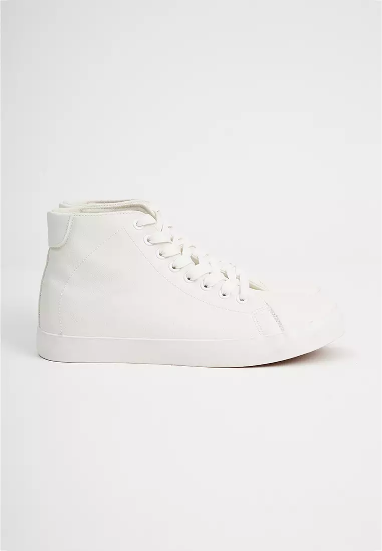 Buy Penshoppe Men s Lace up High Top Sneakers 2024 Online ZALORA